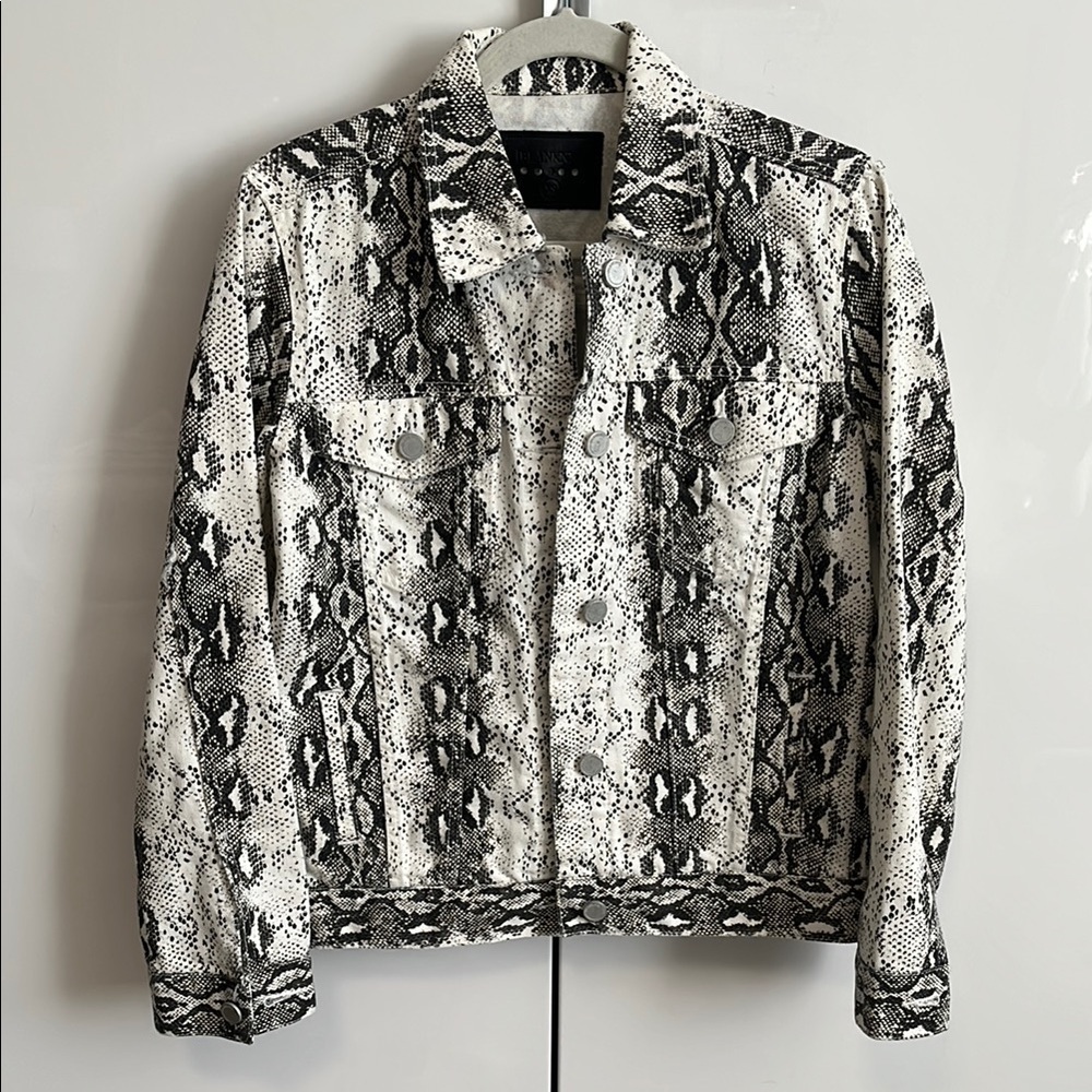 BLANK NYC NWOT Women's Oversized Snake Print Denim Jean Jacket, Size XS